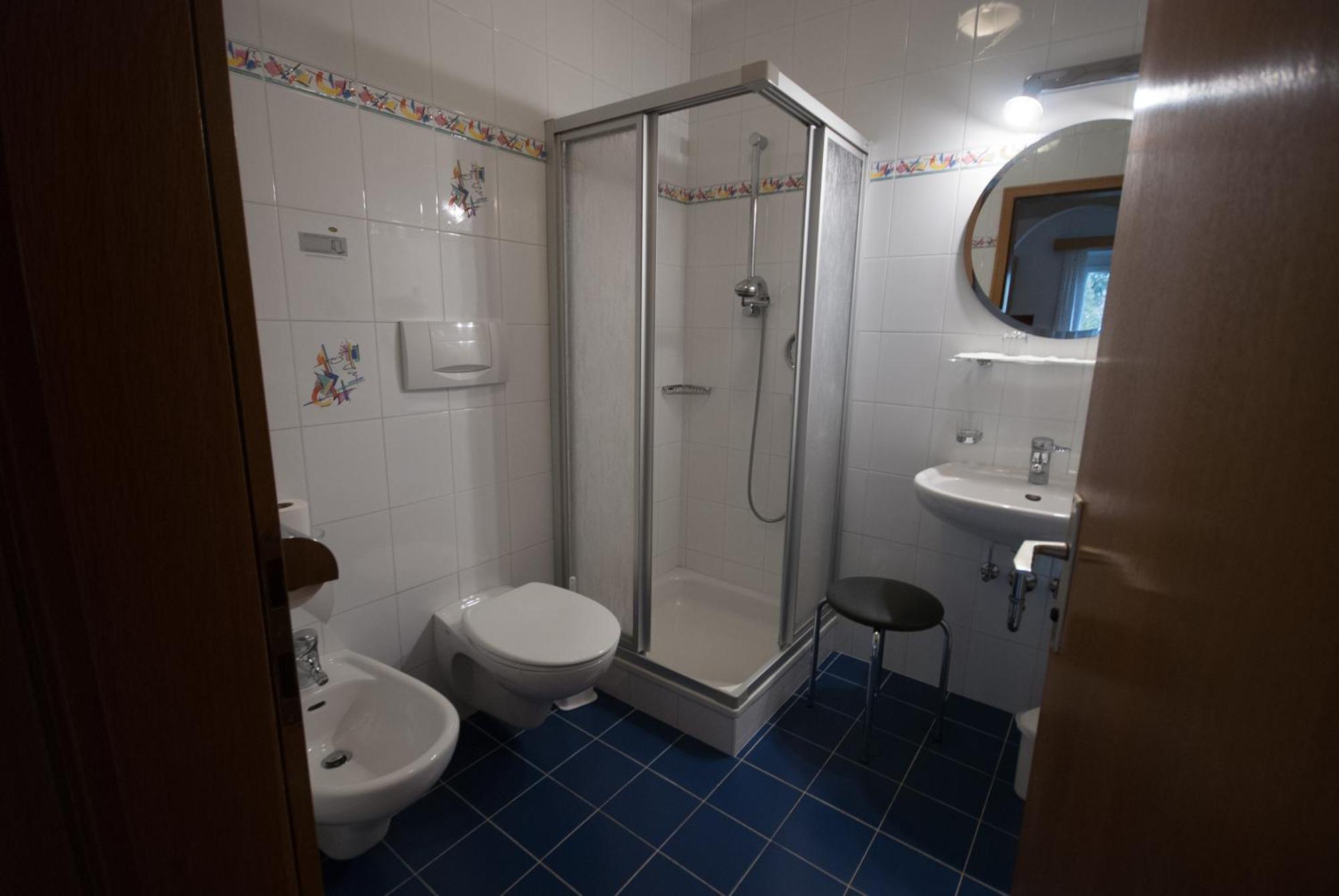 Garni Hofer Aparthotel Sexten Exteriör bild