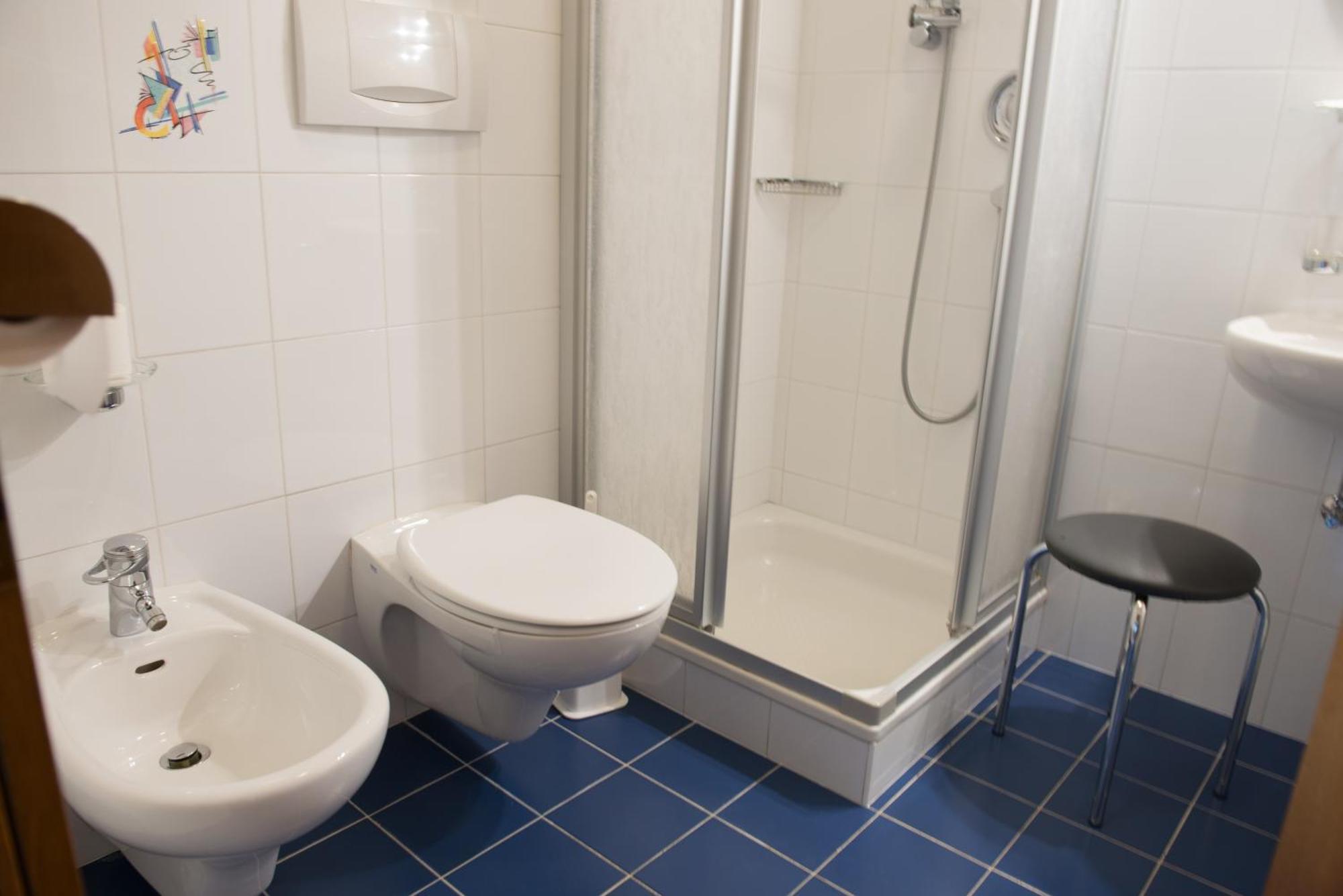 Garni Hofer Aparthotel Sexten Exteriör bild