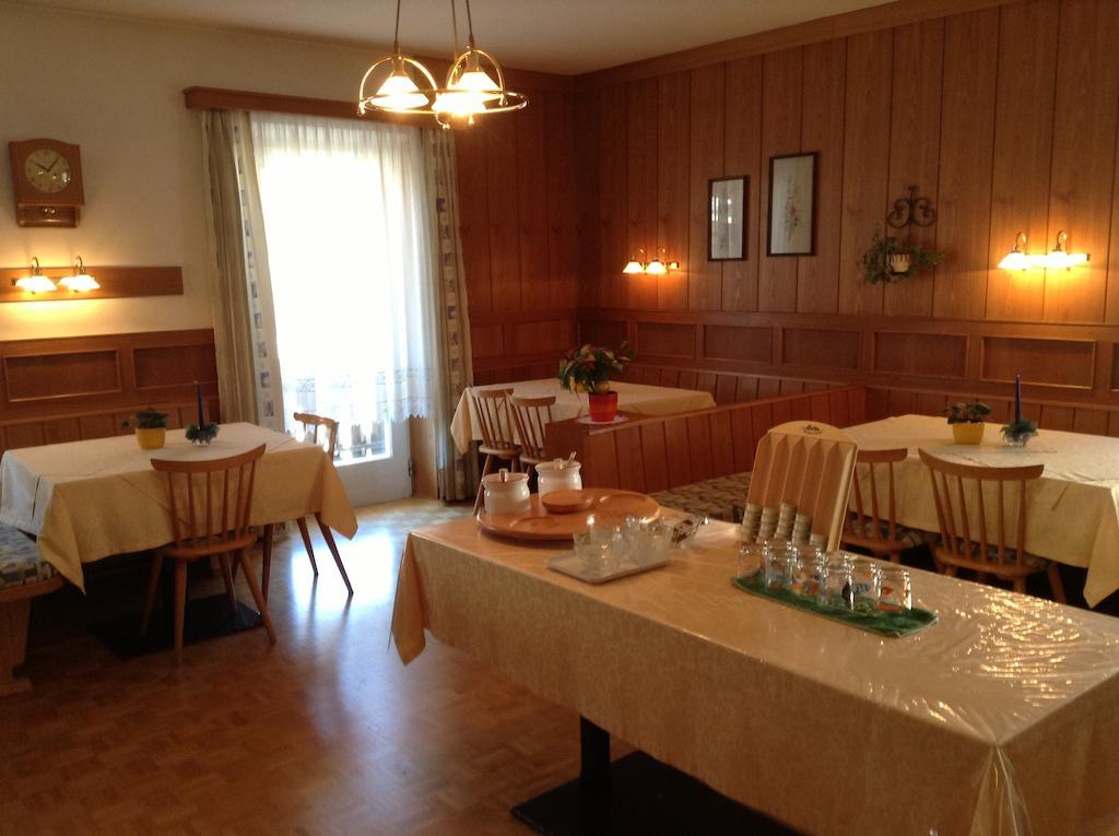 Garni Hofer Aparthotel Sexten Exteriör bild